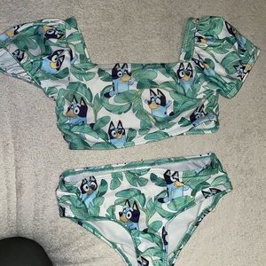 Size 5t Bluey 2 piece bathing suit